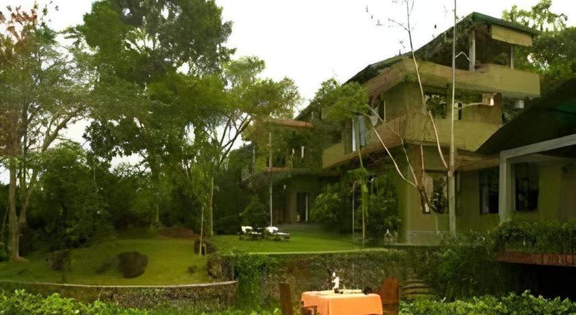 Mangrove Escapes Resort Бентота Экстерьер фото