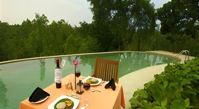 Mangrove Escapes Resort Бентота Экстерьер фото